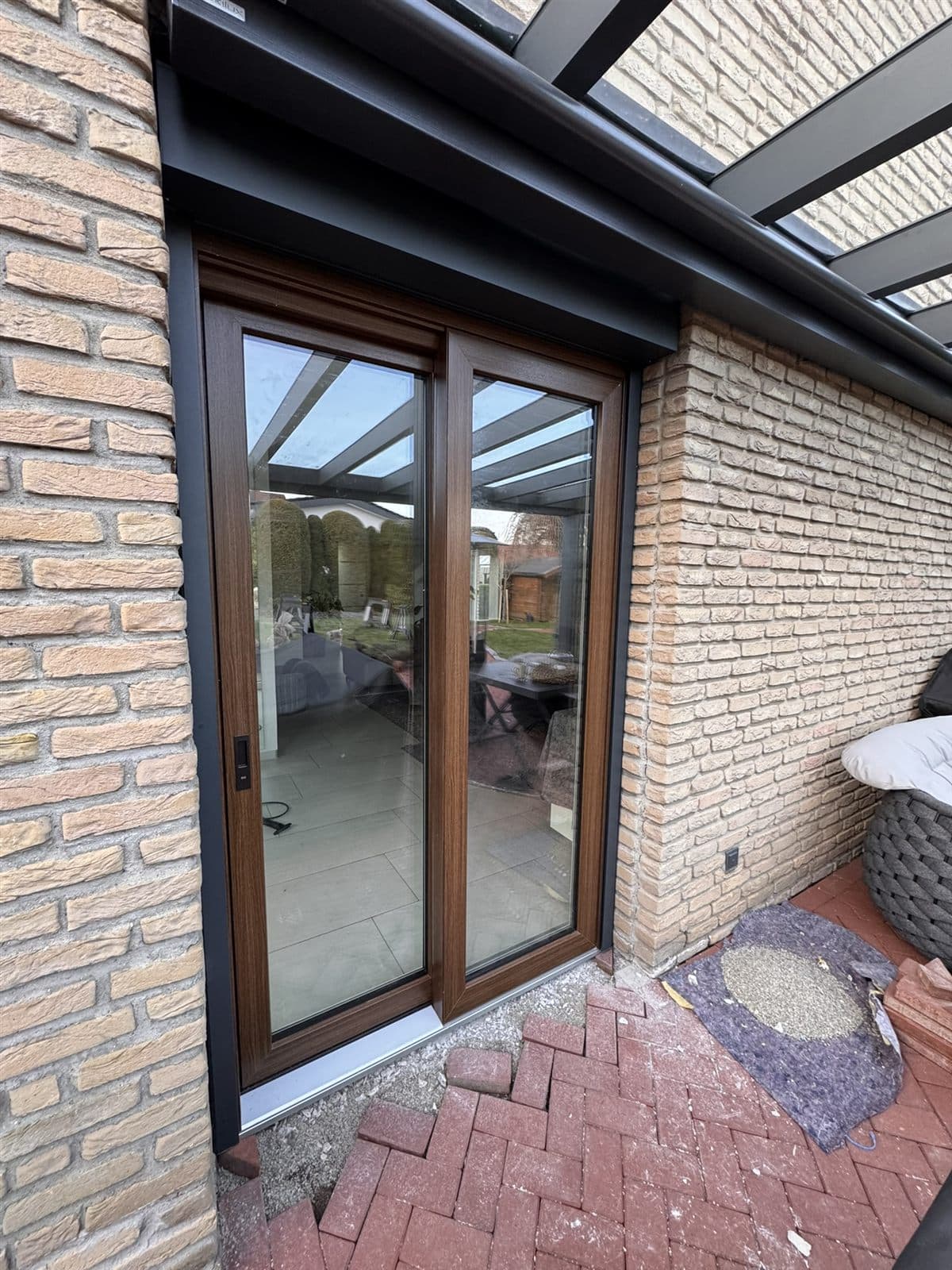 Hebeschiebetür in Holzoptik mit Alu-Vorbaurollladen in Bad Salzuflen